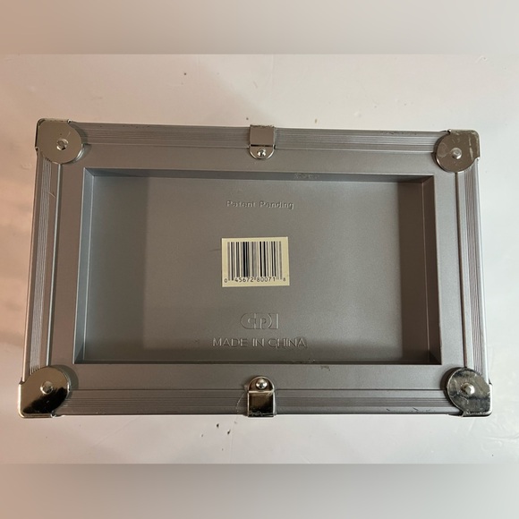 Pink & Silver Makeup Train Case with Multiple Compartments – Portable Organizer - Picture 4 of 16